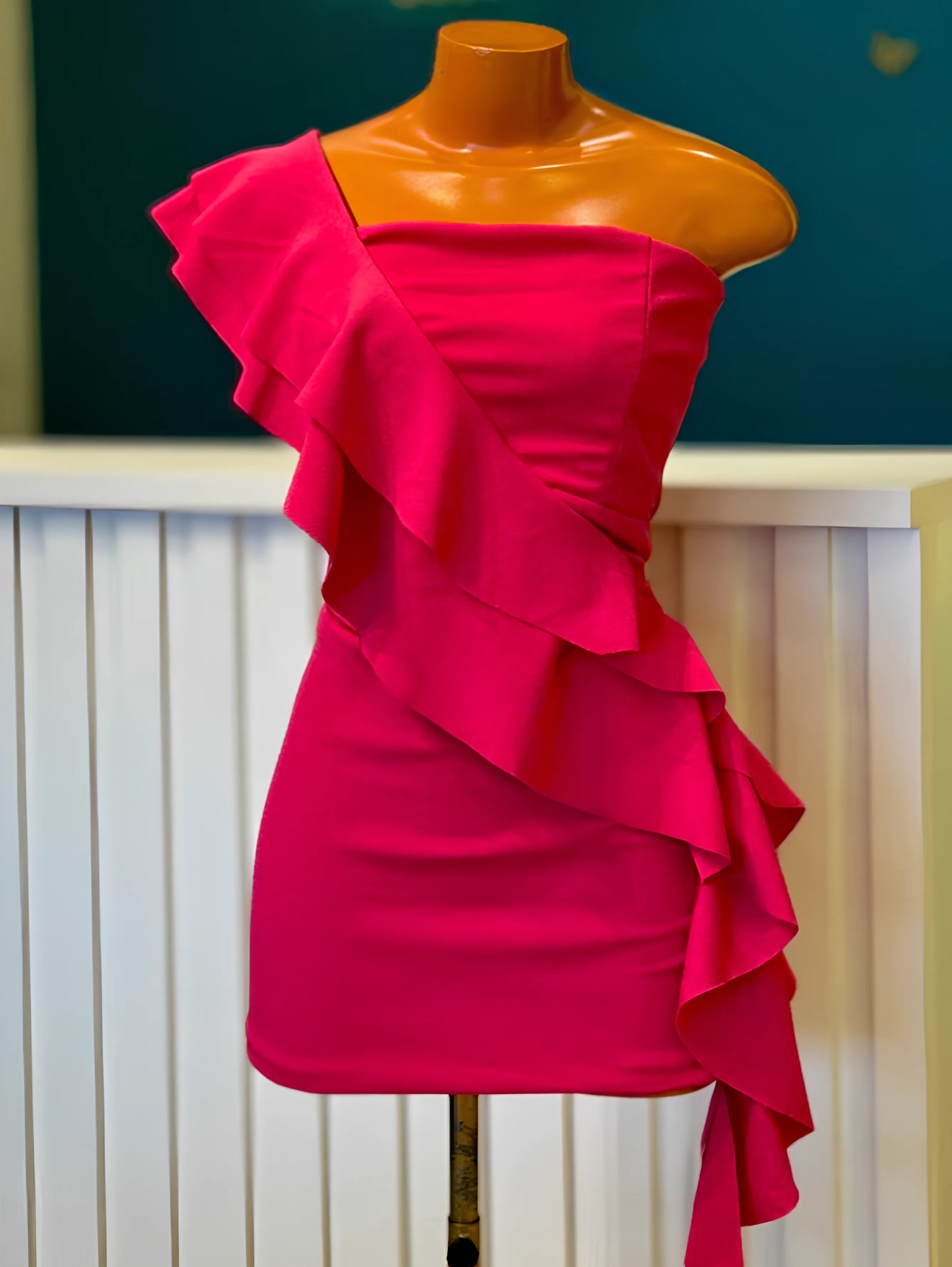 vestido-curto-farm