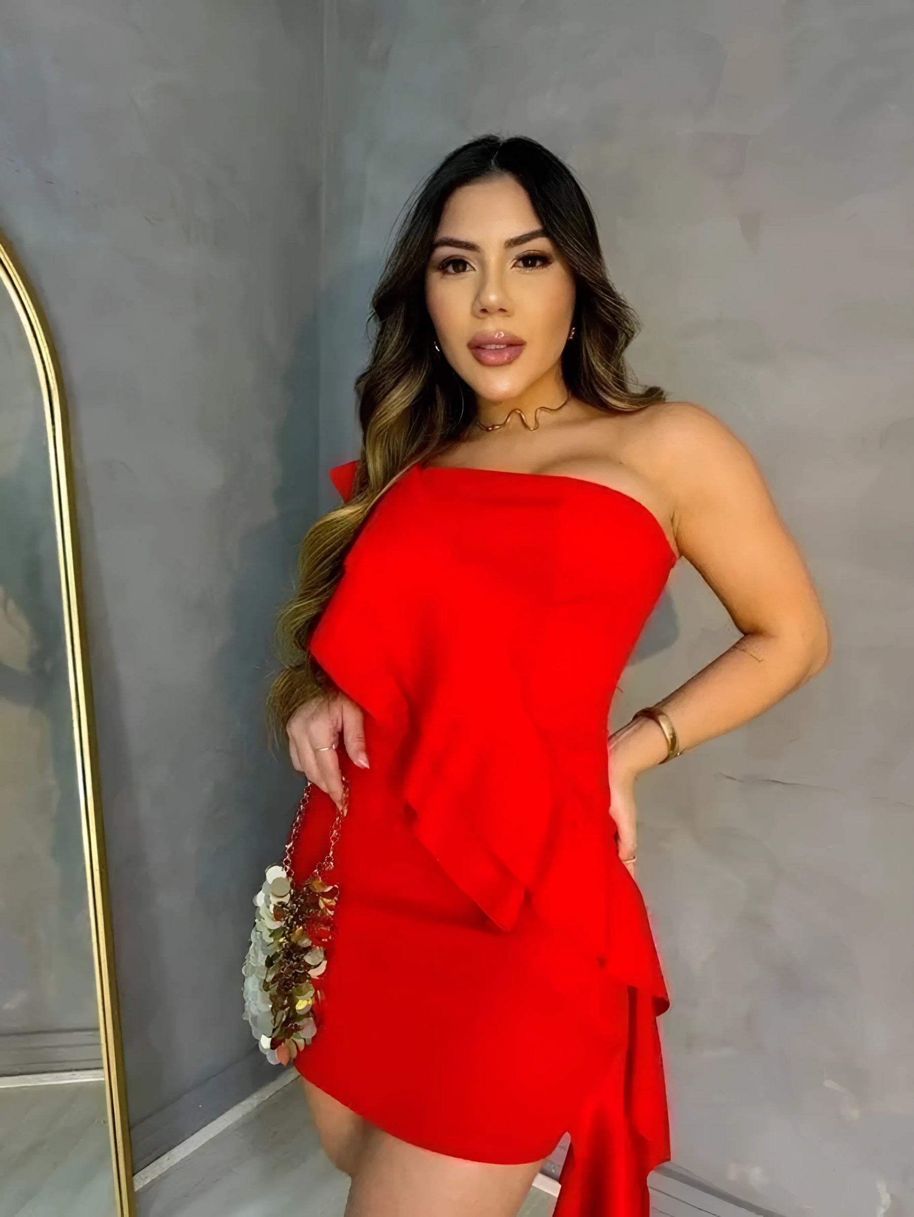 vestido-curto-vermelho